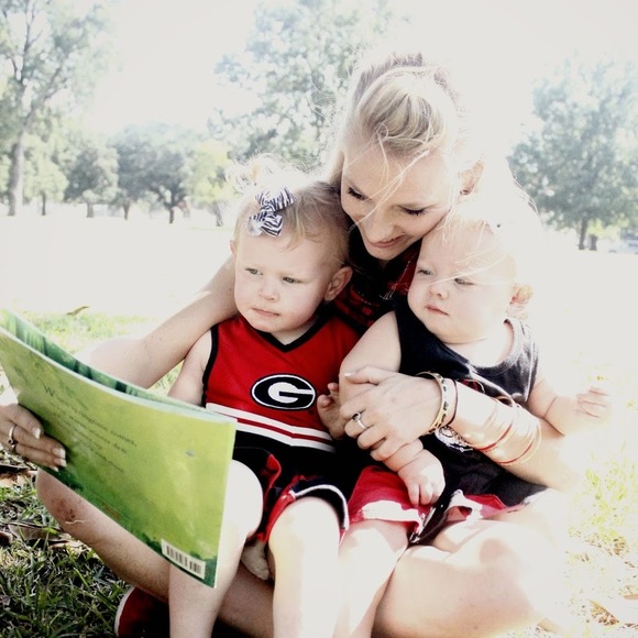 Meet your Posher, Amber - Picture 1 of 1